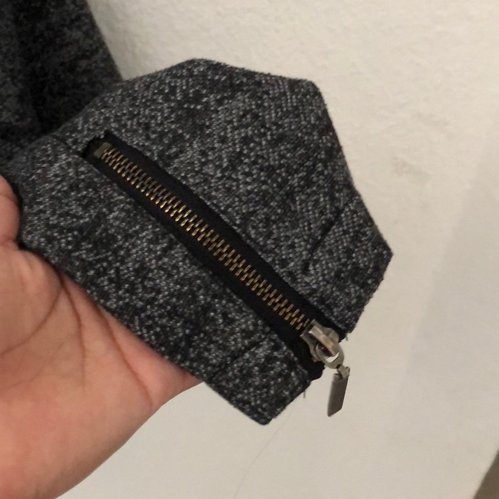 Jacket - Picture 3 of 4